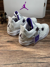 Load image into Gallery viewer, Air Jordan 4 Sneaker