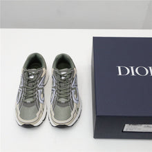 Load image into Gallery viewer, Christian Dior B30 Sneaker