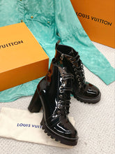 Load image into Gallery viewer, Louis Vuitton Star Trail Ankle Boots