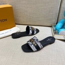 Load image into Gallery viewer, Louis Vuitton Revival Mule