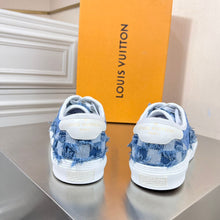 Load image into Gallery viewer, Louis Vuitton Ollie  Sneakers