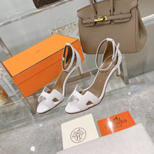 Load image into Gallery viewer, Hermes premiere 70 Heels