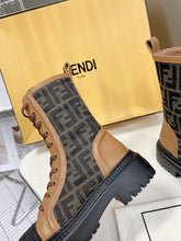 Load image into Gallery viewer, Fendi Rockoko Boots
