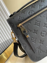 Load image into Gallery viewer, Louis Vuitton Pochette Metis Bag - LUXURY KLOZETT