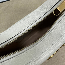 Load image into Gallery viewer, Gucci Aphrodite Small shoulder Bag