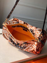 Load image into Gallery viewer, Louis Vuitton Crafty Speedy Bandoulière 25 - LUXURY KLOZETT