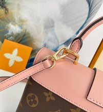 Load image into Gallery viewer, Louis Vuitton Locky BB Bag
