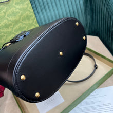Load image into Gallery viewer, Gucci Diana Mini Bucket Bag