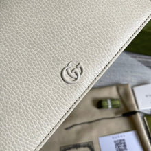 Load image into Gallery viewer, Gucci GG Marmont Chain Wallet