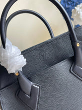 Load image into Gallery viewer, Louis Vuitton On My Side PM Bag
