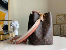 Load image into Gallery viewer, Louis Vuitton NeoNoe MM Bag - LUXURY KLOZETT