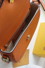 Load image into Gallery viewer, Louis Vuitton Pont 9 Soft MM Bag