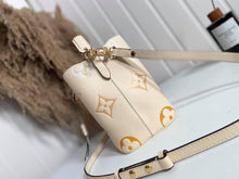 Load image into Gallery viewer, Louis Vuitton NeoNoe BB Bag - LUXURY KLOZETT