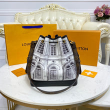 Load image into Gallery viewer, Louis Vuitton Noe MM Bag