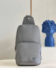 Load image into Gallery viewer, Louis Vuitton Avenue Sling Bag