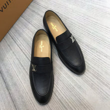 Load image into Gallery viewer, Louis Vuitton Shoe