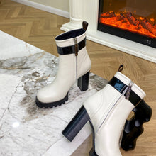 Load image into Gallery viewer, Louis Vuitton Star Trail Ankle Boot