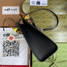 Load image into Gallery viewer, Gucci Diana Medium Tote Bag