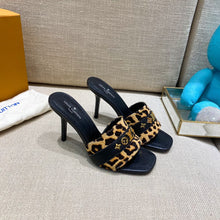 Load image into Gallery viewer, Louis Vuitton Revival Mule