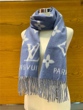 Load image into Gallery viewer, Louis Vuitton Reykjavik Scarf