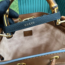 Load image into Gallery viewer, Gucci Diana Mini Bucket Bag