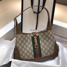 Load image into Gallery viewer, Gucci Jackie 1961 Small Shoulder Bag - LUXURY KLOZETT