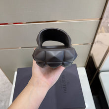 Load image into Gallery viewer, Valentino Roman Stud Turtle Slide