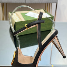 Load image into Gallery viewer, Gucci Blonde Heeled Sandal