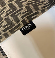 Load image into Gallery viewer, Fendi Sunshine Shopper Meduim Bag