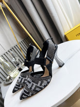 Load image into Gallery viewer, Fendi Colinri Slingback Heels