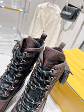 Load image into Gallery viewer, Fendi Domino Boots