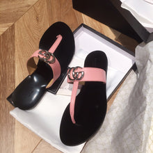 Load image into Gallery viewer, Gucci Leather Thong Sandal