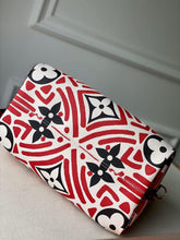 Load image into Gallery viewer, Louis Vuitton Crafty Speedy Bandoulière 25 - LUXURY KLOZETT
