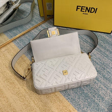 Load image into Gallery viewer, Fendi Baguette Bag - LUXURY KLOZETT
