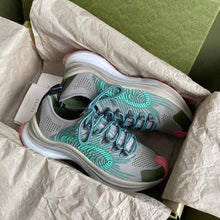 Load image into Gallery viewer, Gucci Run Sneakers