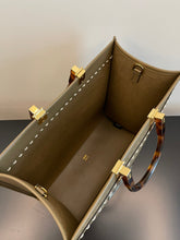 Load image into Gallery viewer, Fendi Sunshine Shopper Medium Bag