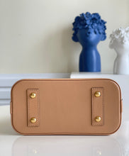 Load image into Gallery viewer, Louis Vuitton Alma BB Bag