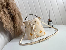 Load image into Gallery viewer, Louis Vuitton NeoNoe BB Bag - LUXURY KLOZETT