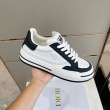 Load image into Gallery viewer, Christian Dior D Freeway Sneakers