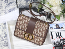 Load image into Gallery viewer, Christian Dior 30 Montaigne Bag