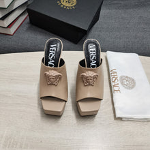 Load image into Gallery viewer, Versace LA MEDUSA PLATFORM MULES