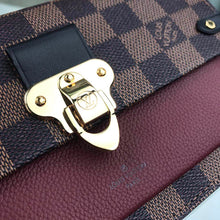Load image into Gallery viewer, Louis Vuitton Vavin Chain Wallet