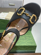 Load image into Gallery viewer, Gucci Platform Sandal With Horsebit