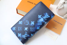 Load image into Gallery viewer, Louis Vuitton Brazza Wallet