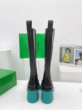 Load image into Gallery viewer, Bottega Veneta Flash Boots