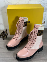 Load image into Gallery viewer, Fendi Rockoko Boots