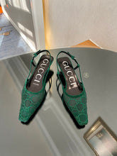 Load image into Gallery viewer, Gucci GG Slingback Pump