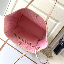 Load image into Gallery viewer, Louis Vuitton Neverfull MM Tote Bag - LUXURY KLOZET