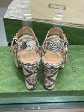 Load image into Gallery viewer, Gucci Platform Sandal With Horsebit