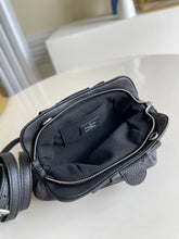 Load image into Gallery viewer, Louis Vuitton Scala Mini Pouch Bag